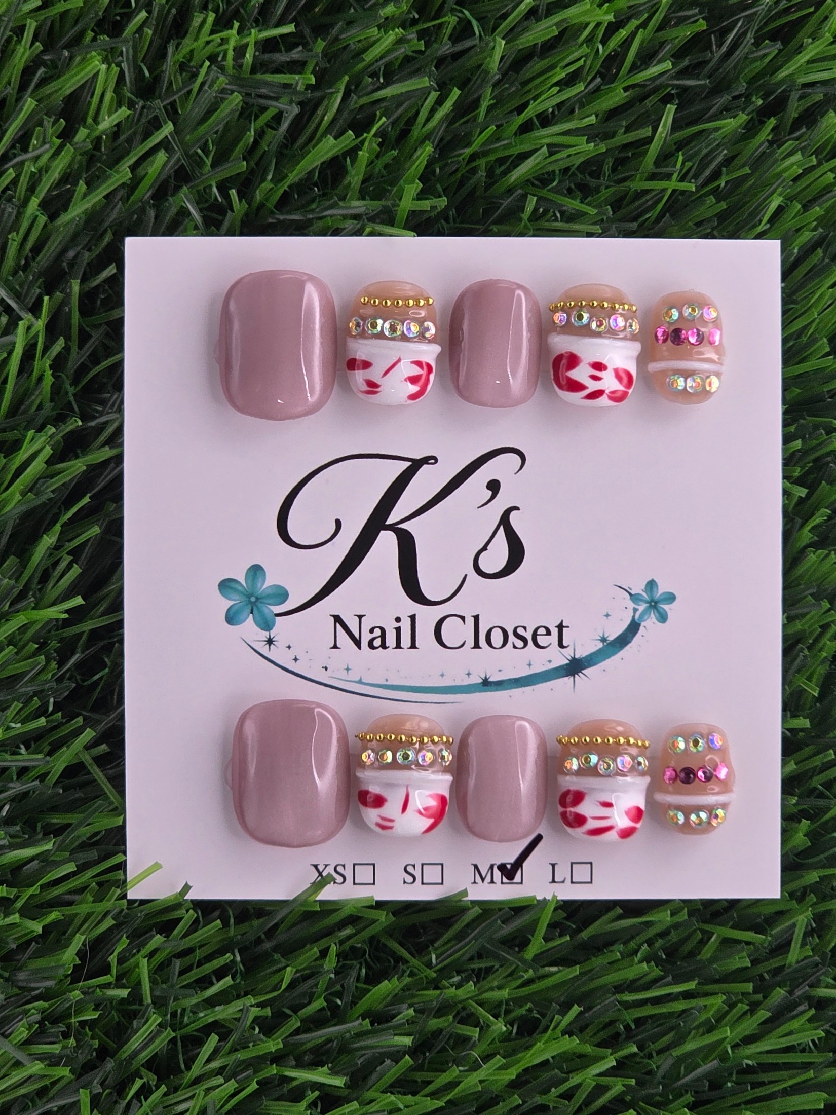 Round Press-On Nails - Size M