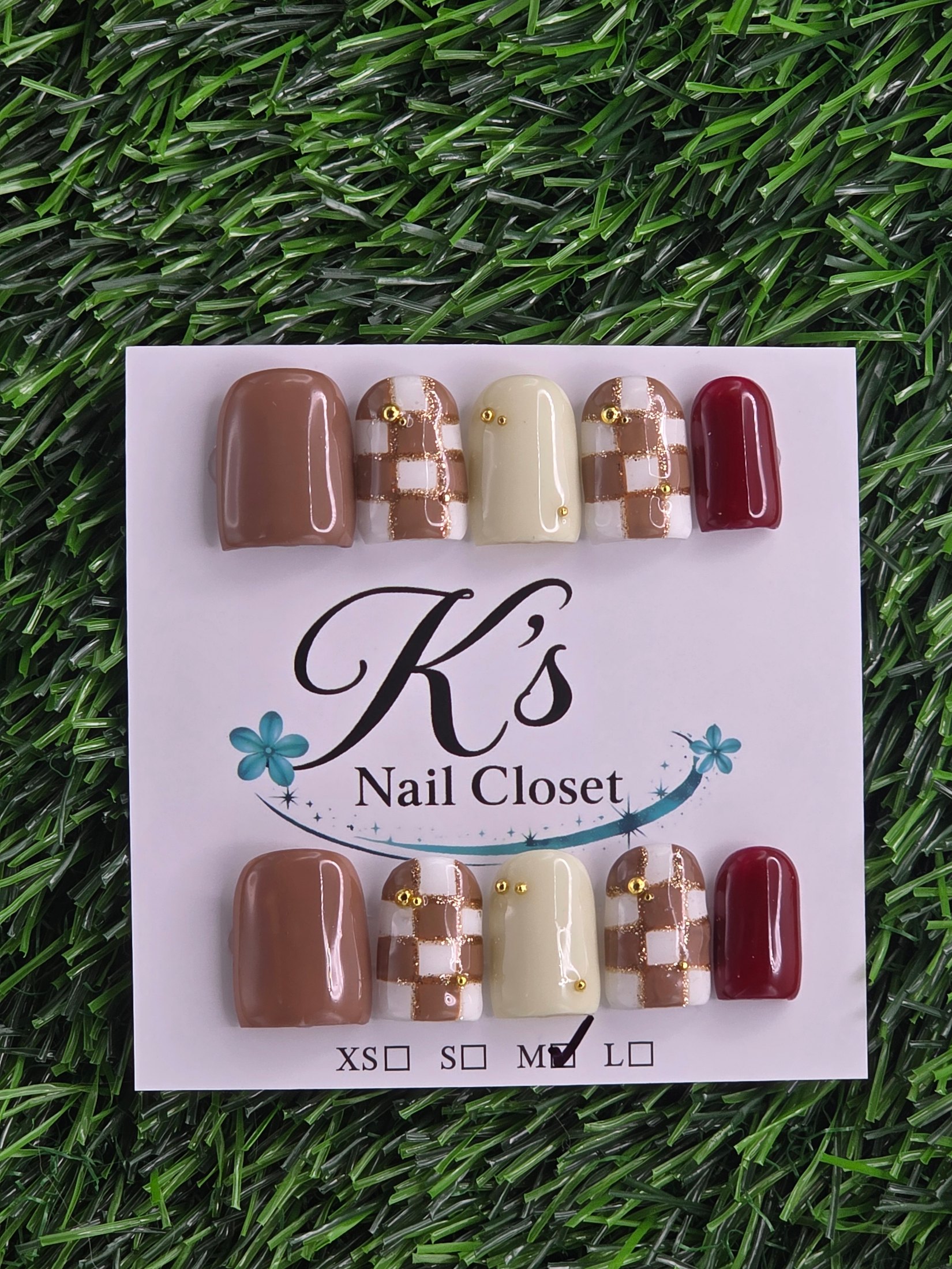 Ducky Press-On Nails - Size M