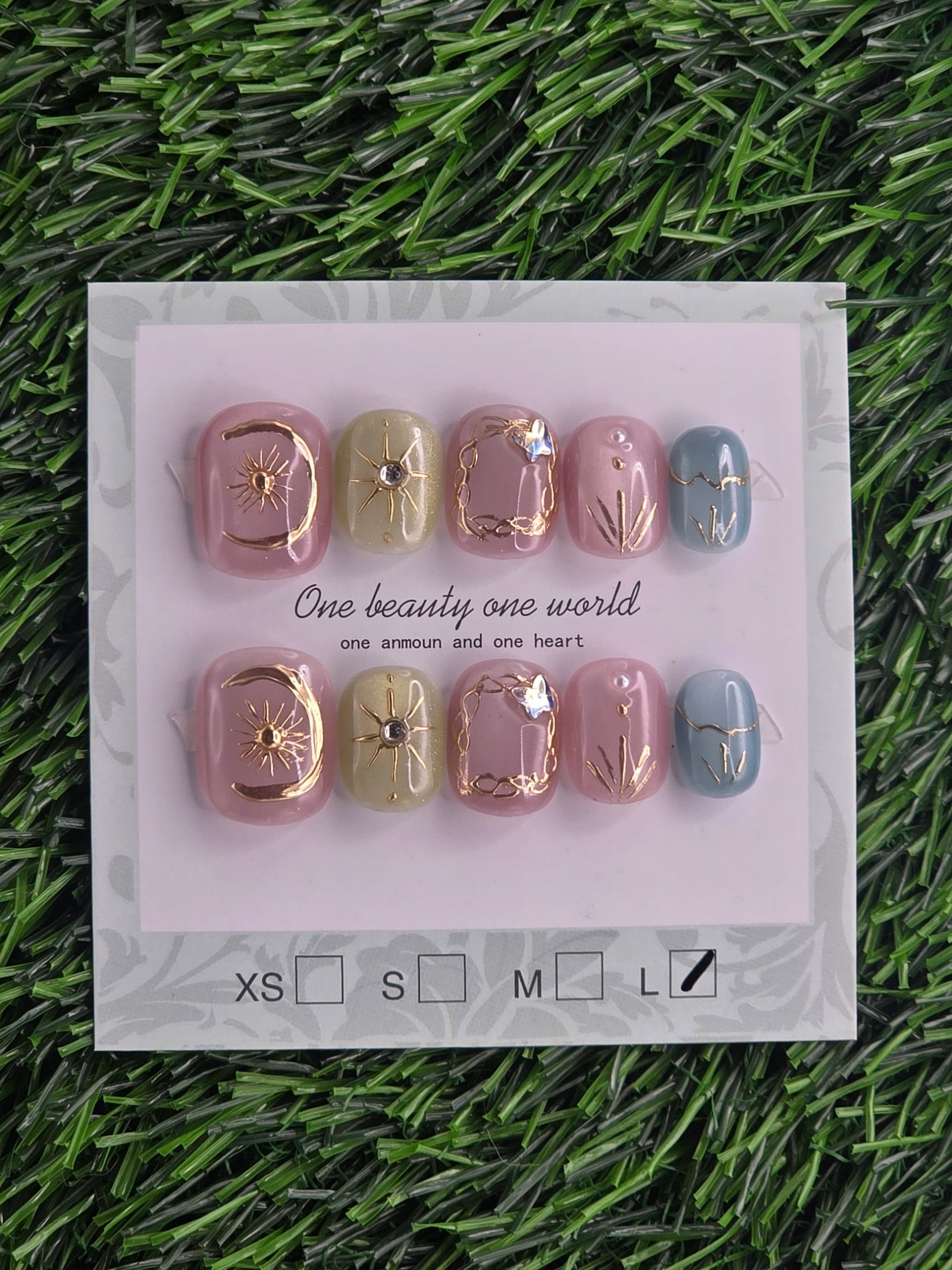 Round Press-On Nails - Size L