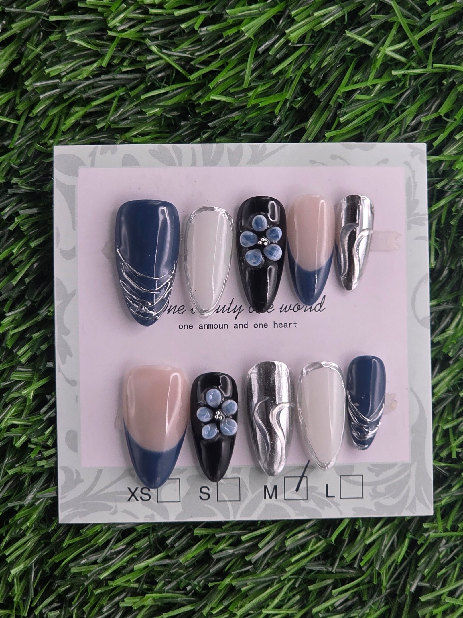 Almond Press-On Nails - Size M