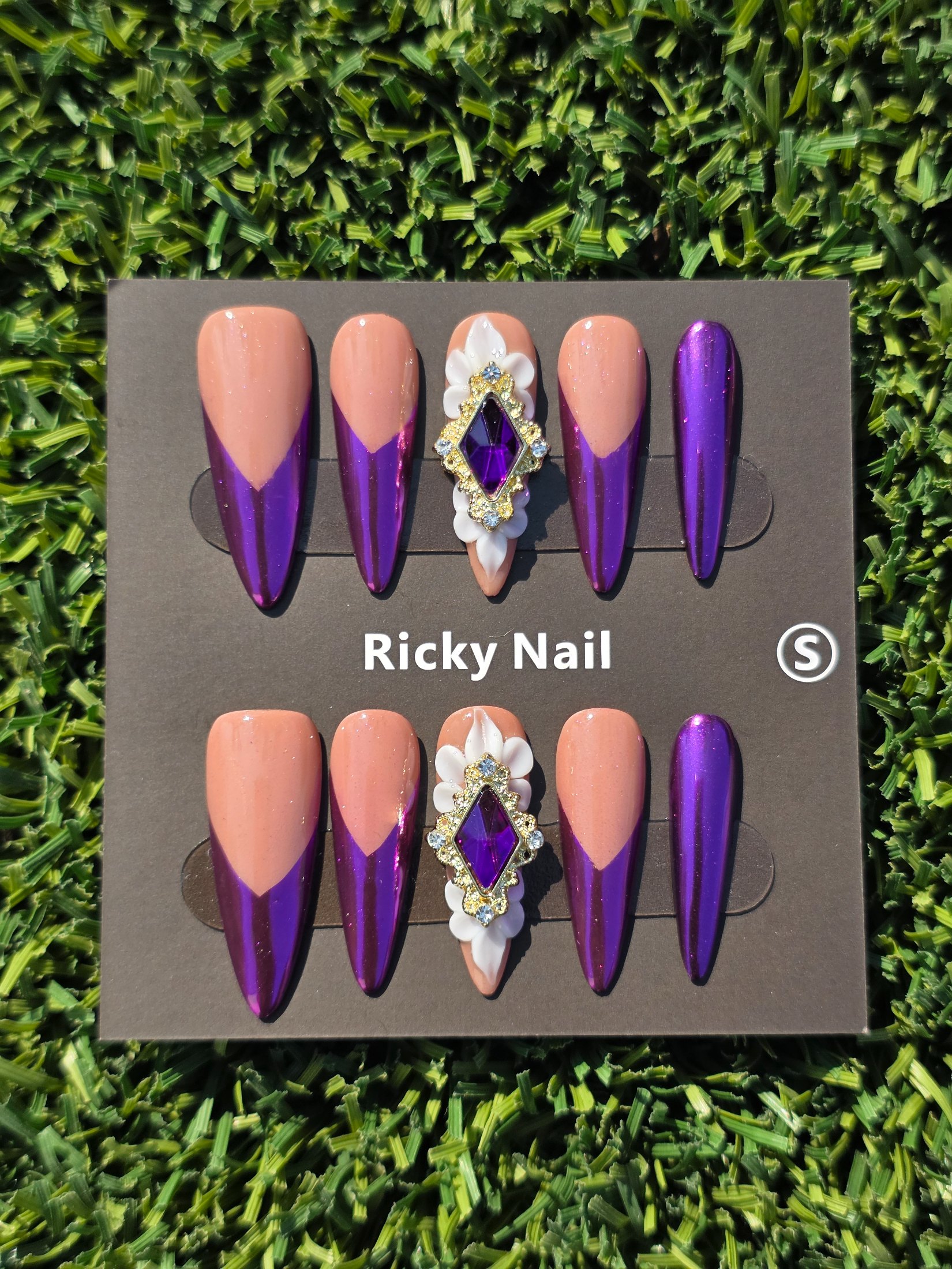 Ricky Press-On Nails - Size S