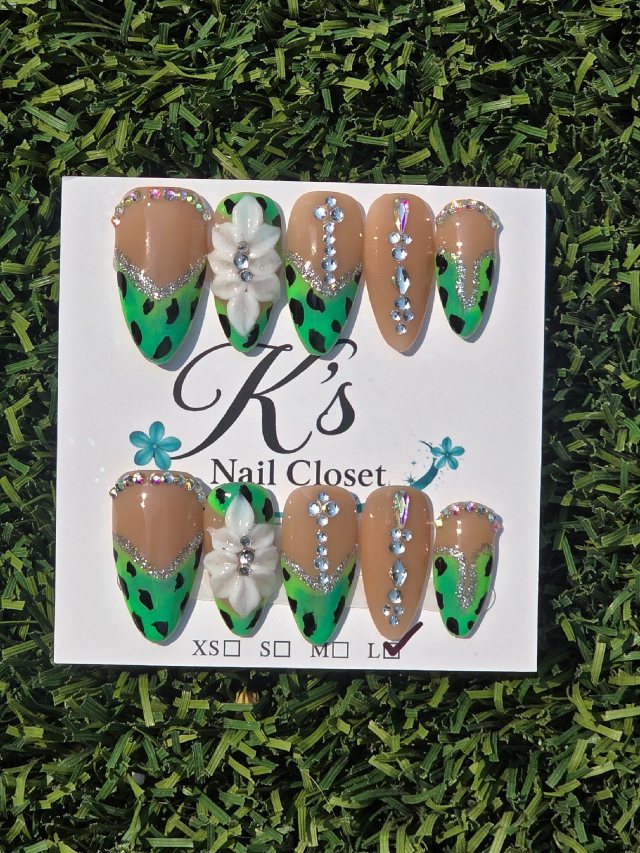 Green animal print w/ bling
