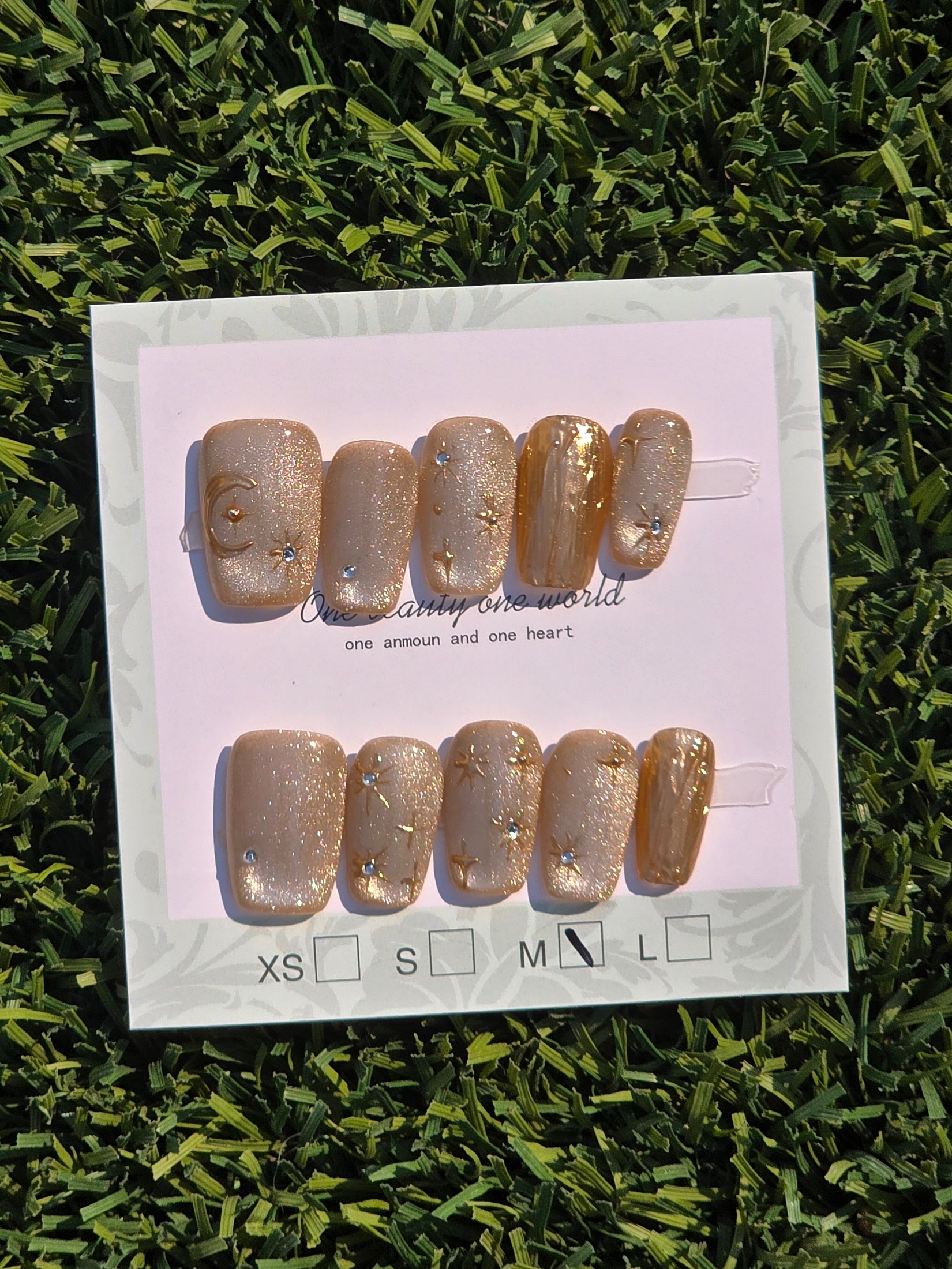 Beige cateye photo 1