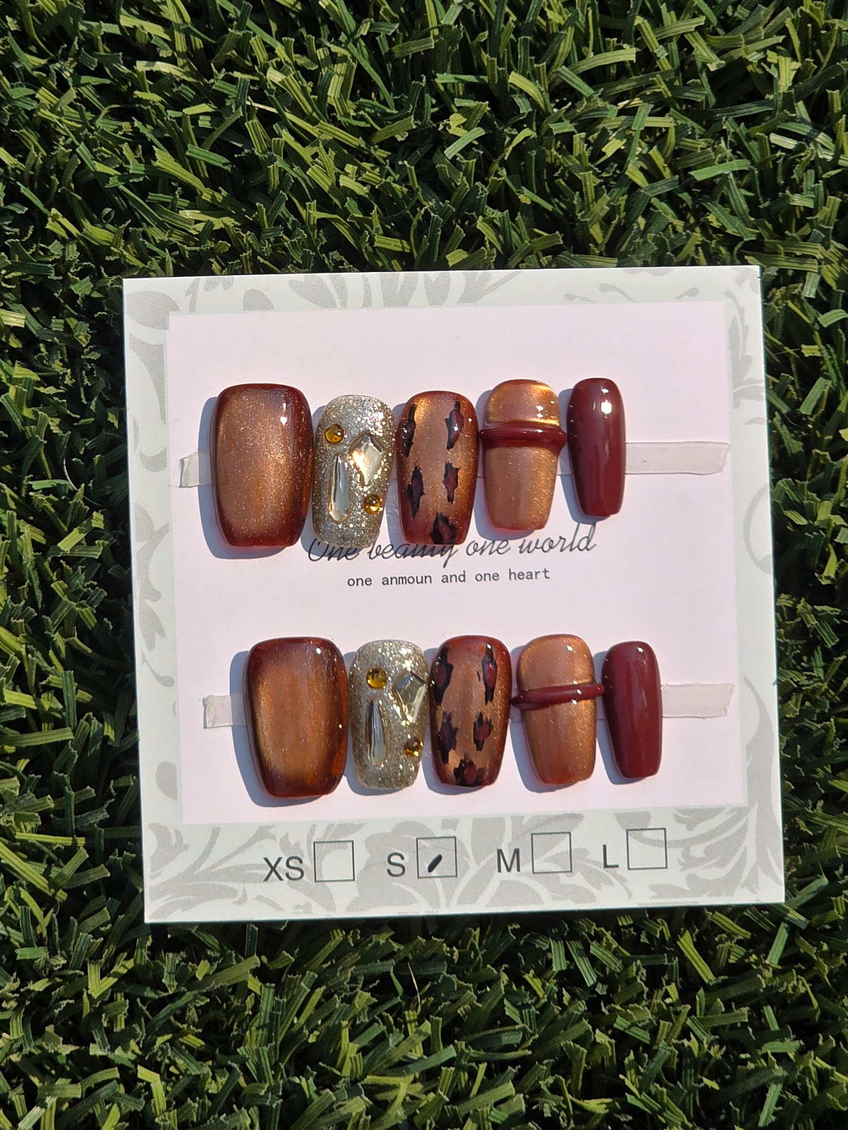 Brown cateye w/ animal print Press-On Nails - Size S