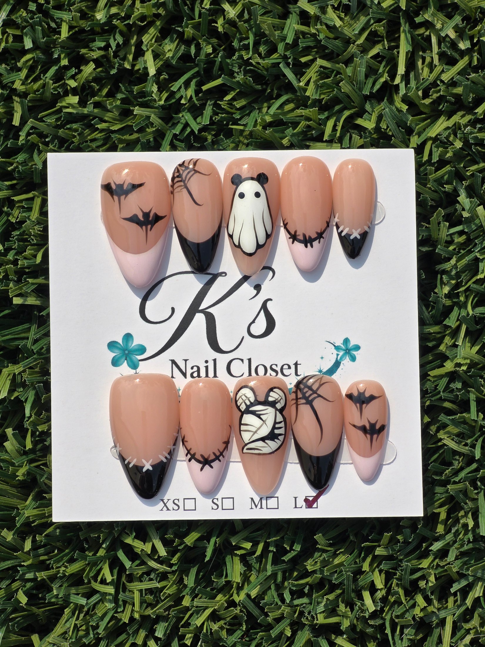 Character inspired Press-On Nails - Size L