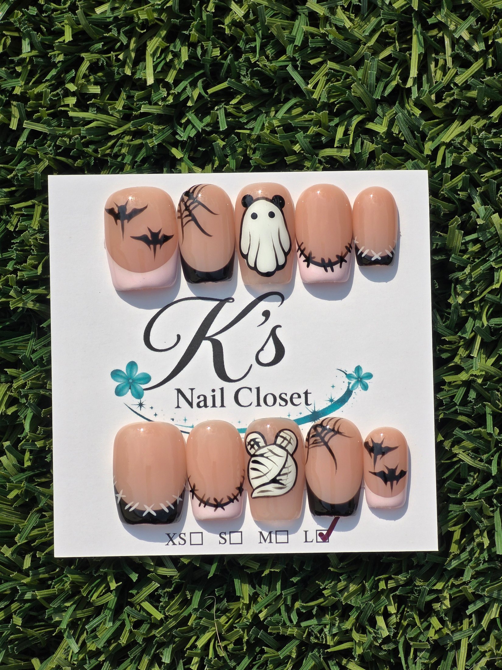 Character inspired Press-On Nails - Size L