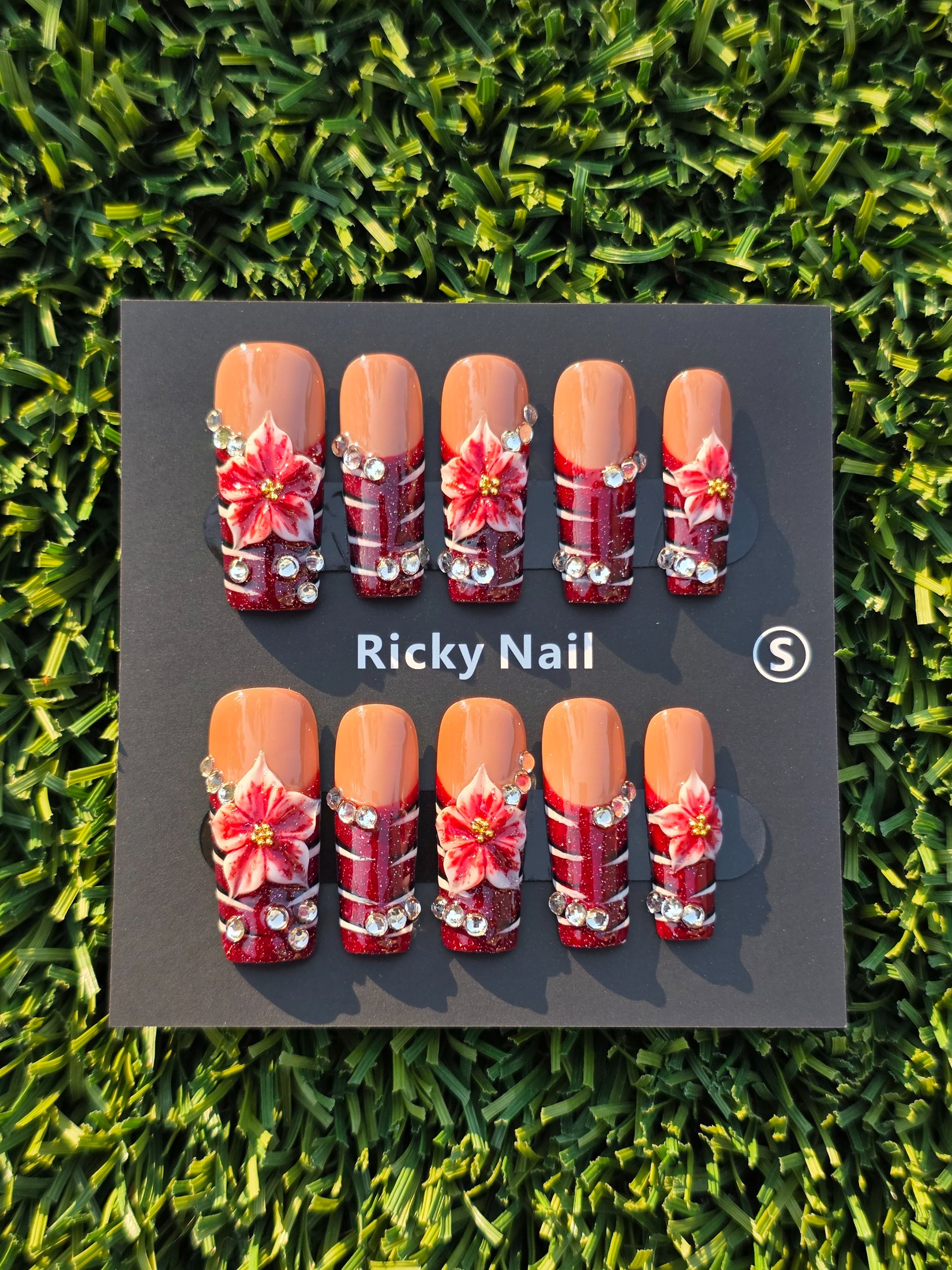 Ricky Press-On Nails - Size S