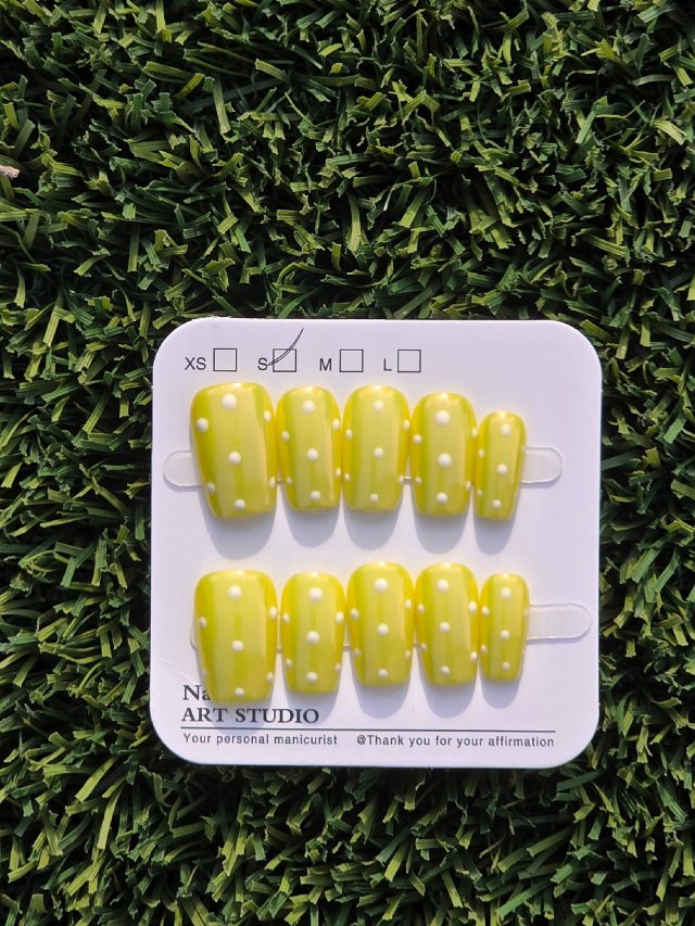 Yellow polka dot