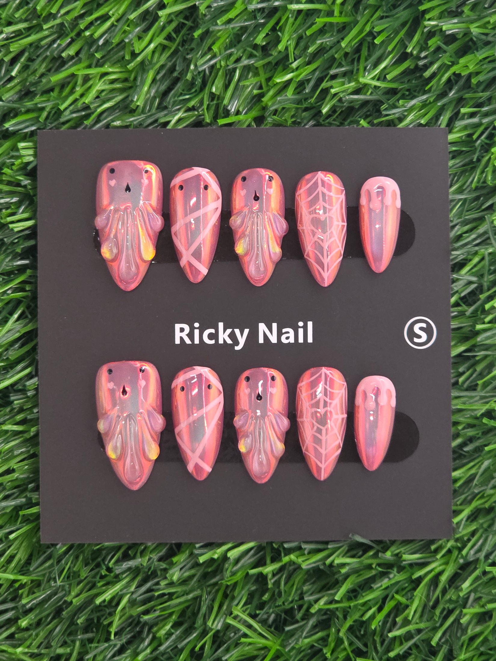 Ricky Nail photo 1