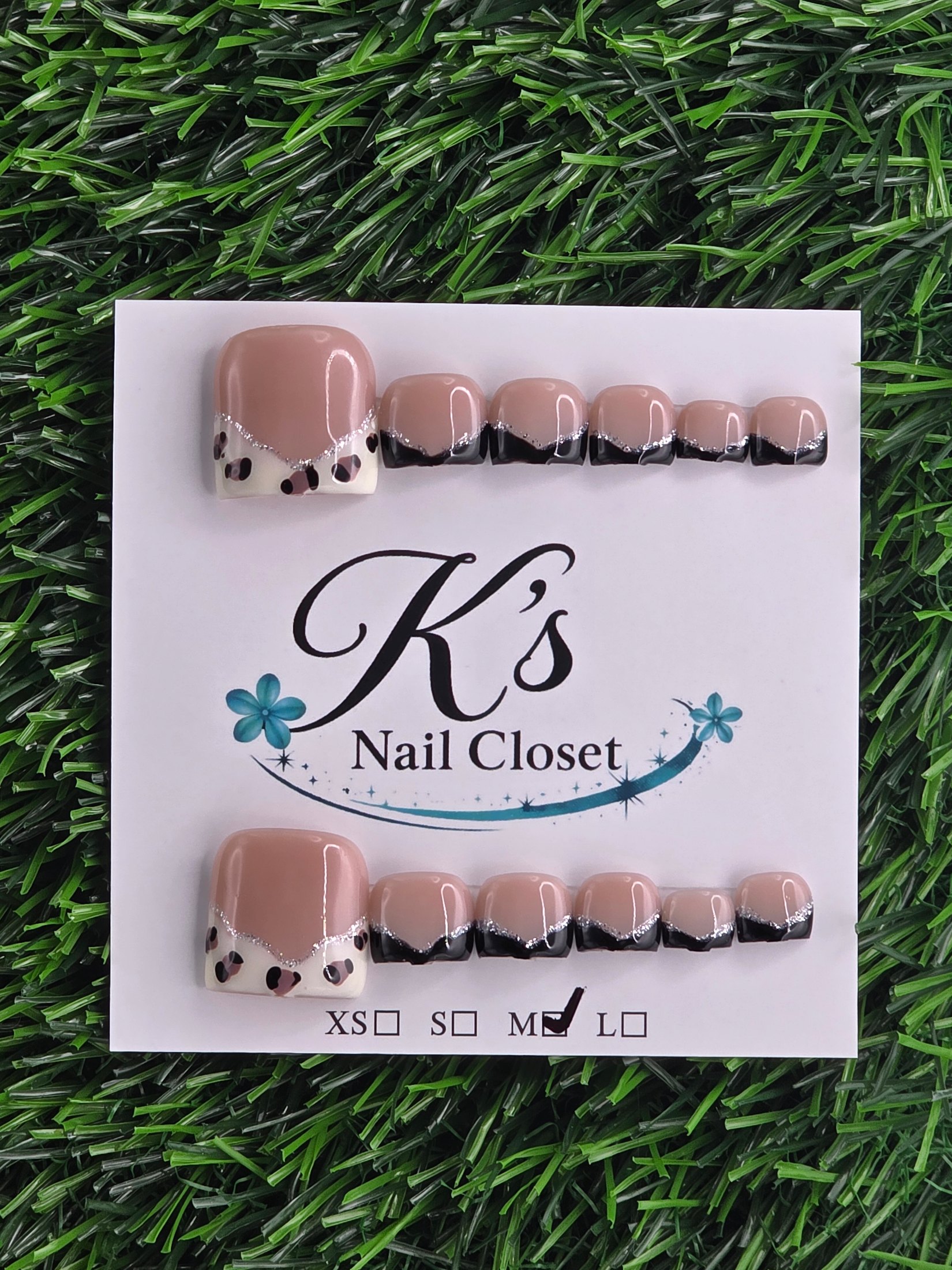Toe Nails photo 1