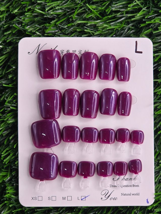 Violet Shimmer w/ Toes