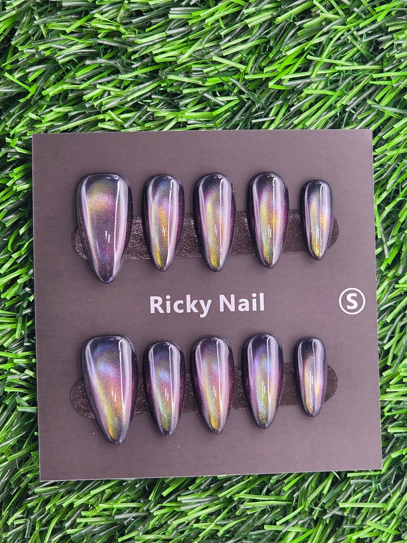 Ricky Press-On Nails - Size S