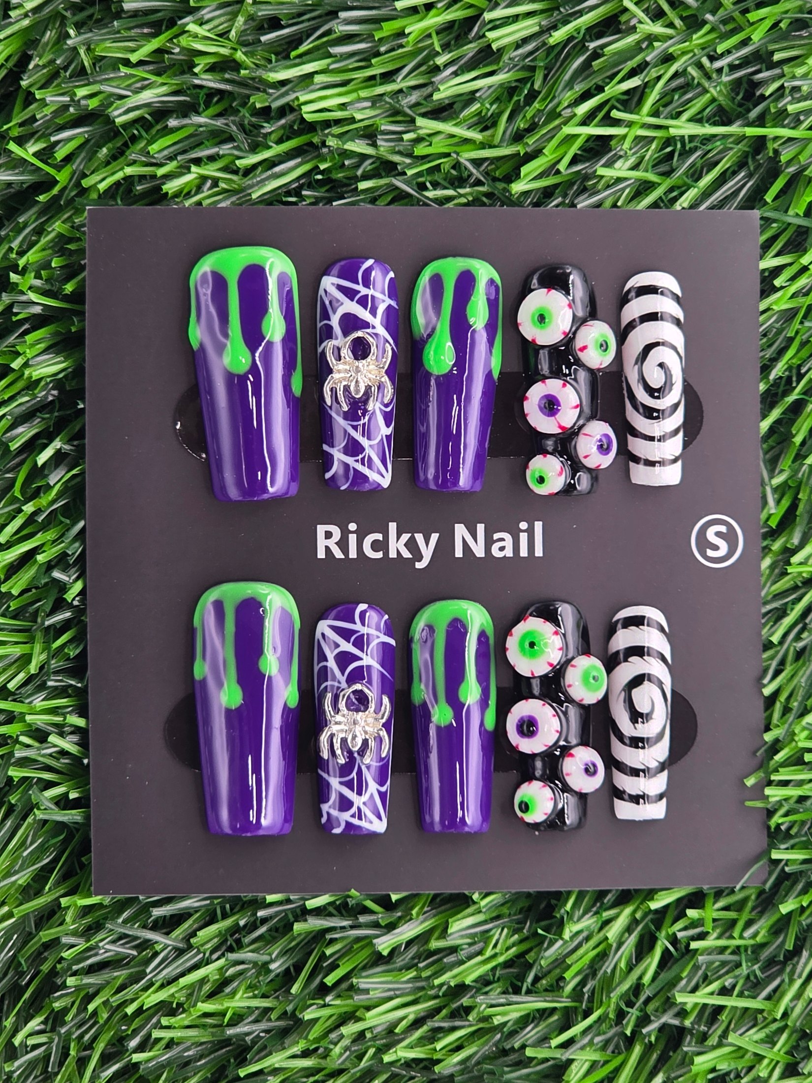 Ricky Press-On Nails - Size S