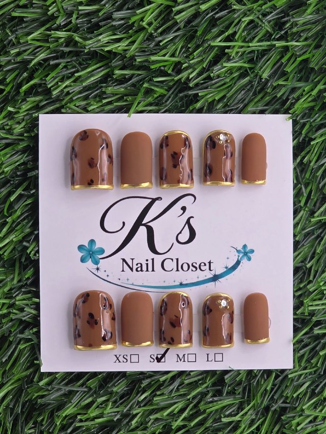 Brown Animal Print (Half Matte)