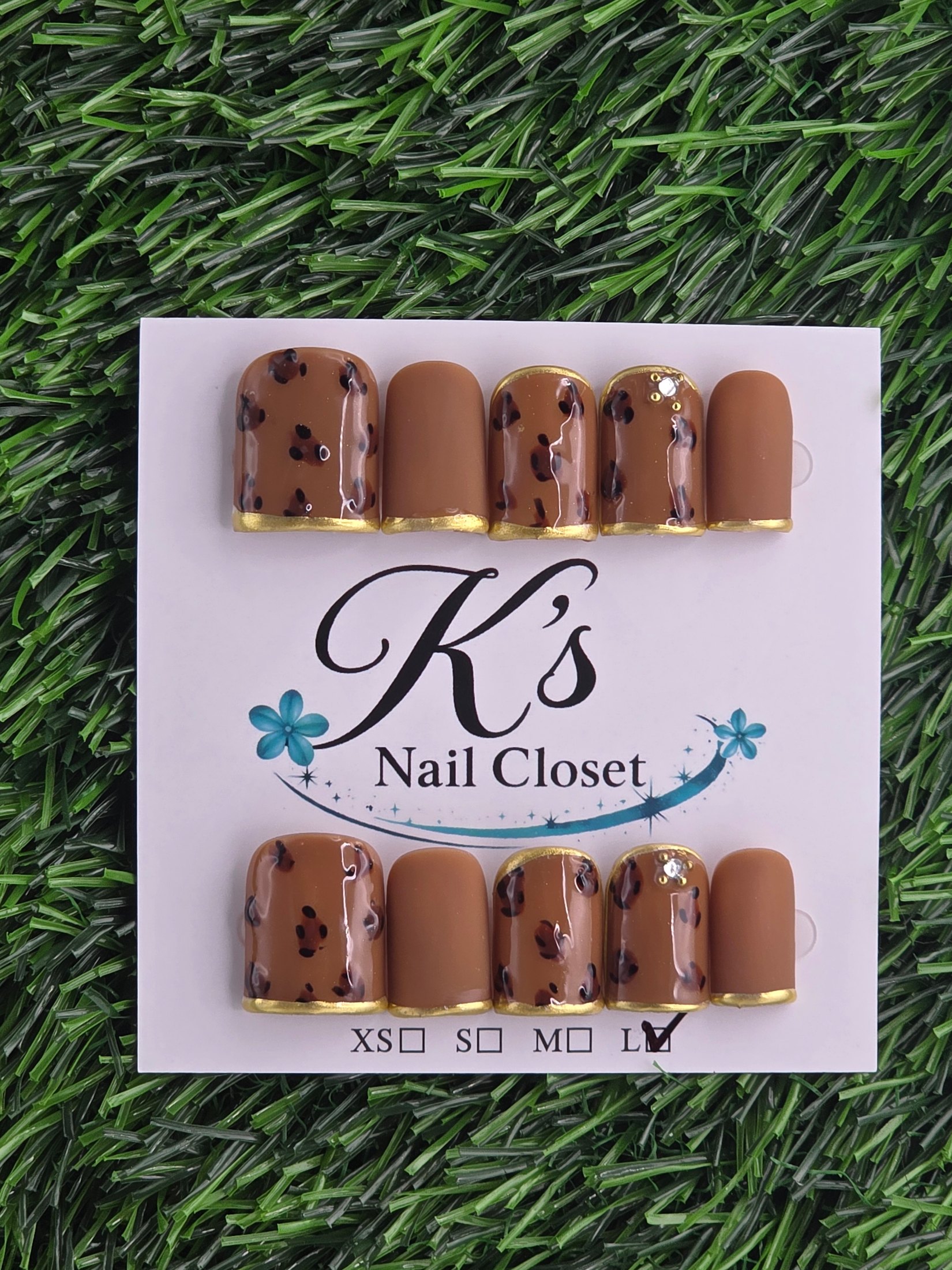 Brown Animal Print (Half Matte) photo 1