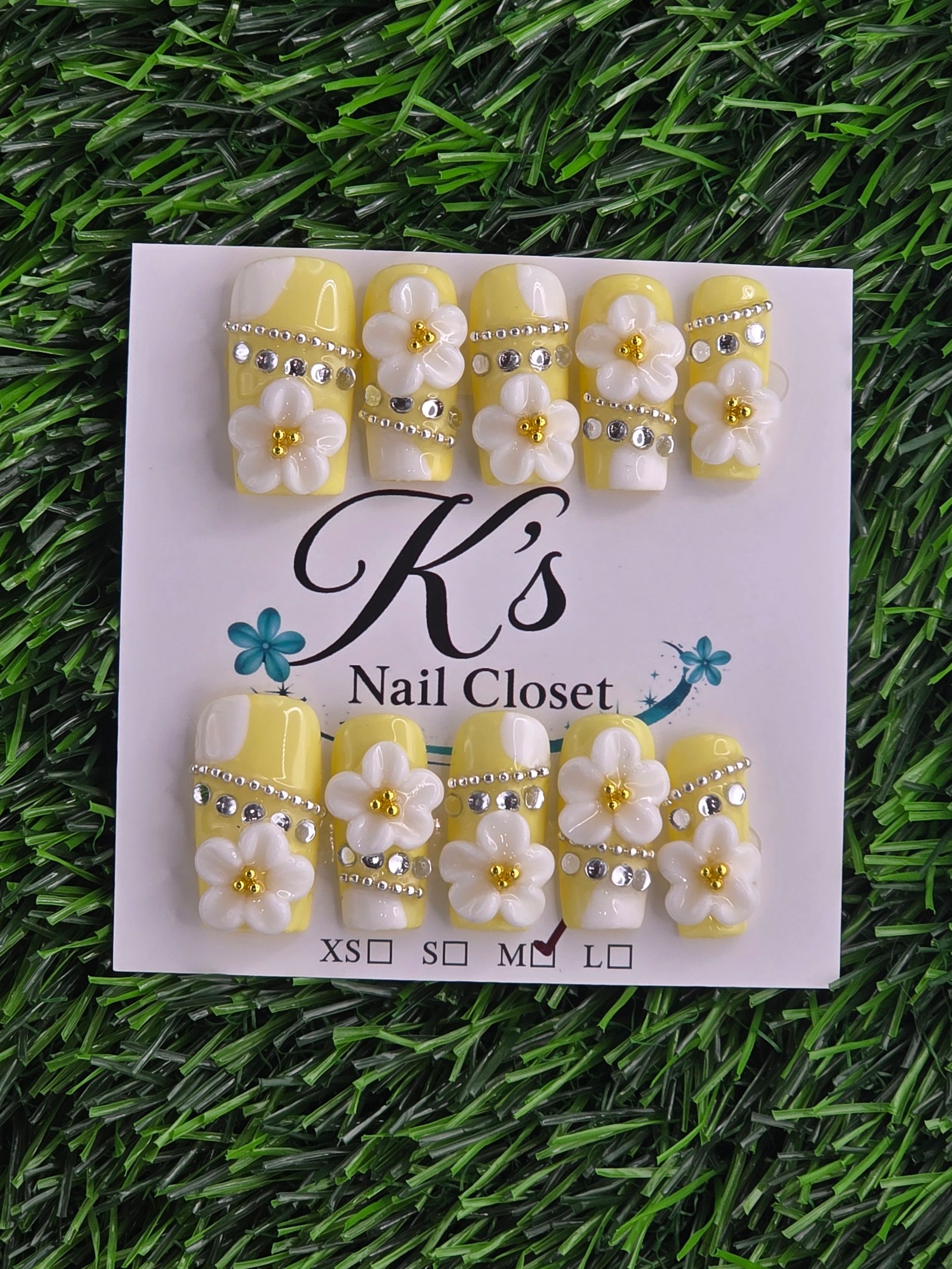 Yellow w/ Bling and Flowers Press-On Nails - Size M