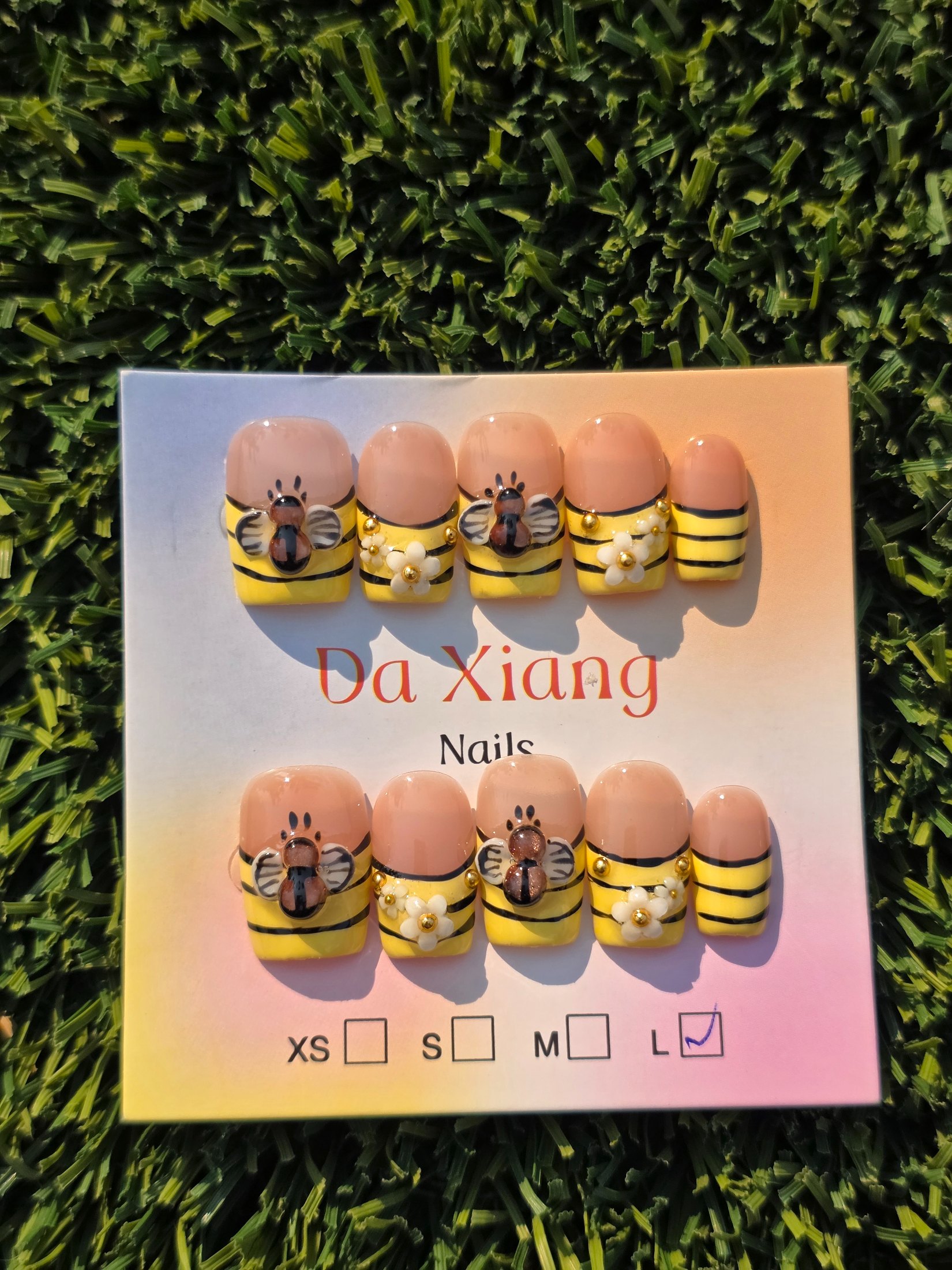 Bee photo 1
