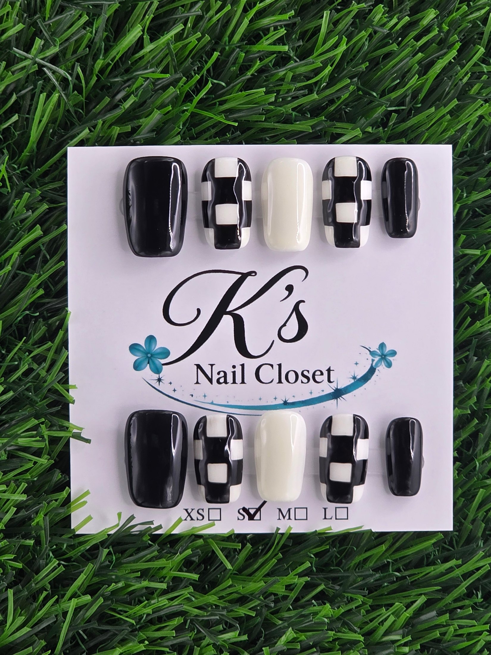 Checkered photo 1