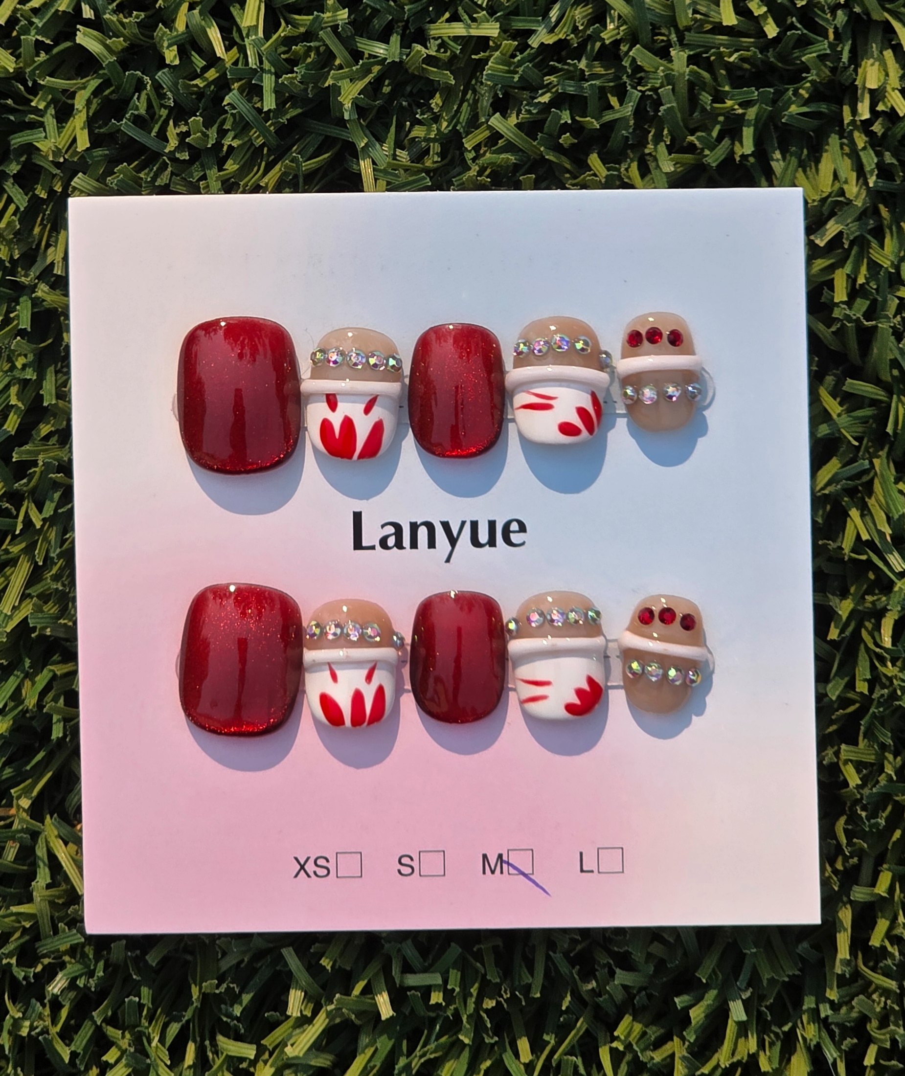Red cateye w/ bangles Press-On Nails - Size M