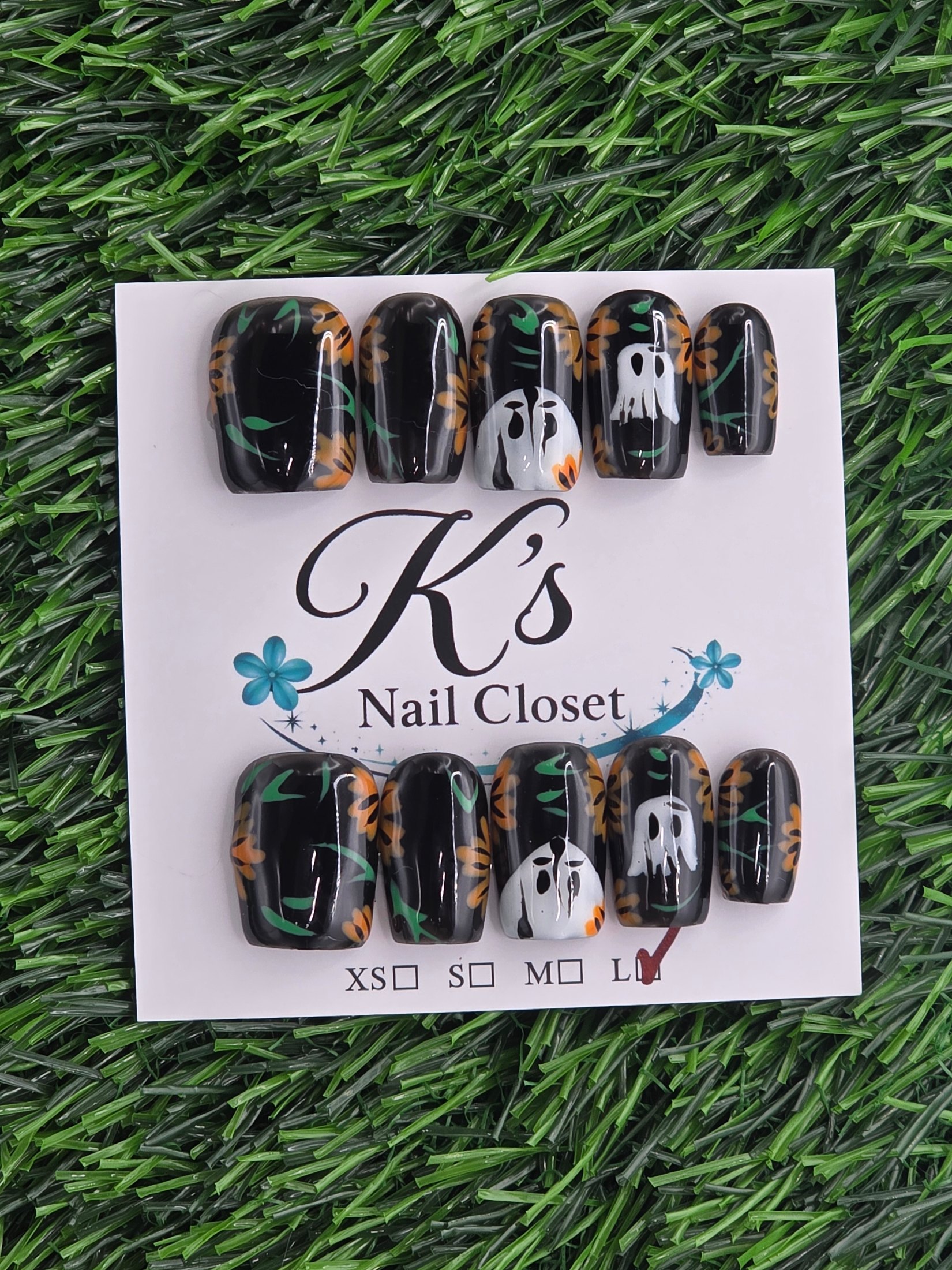 Halloween Press-On Nails - Size M, L